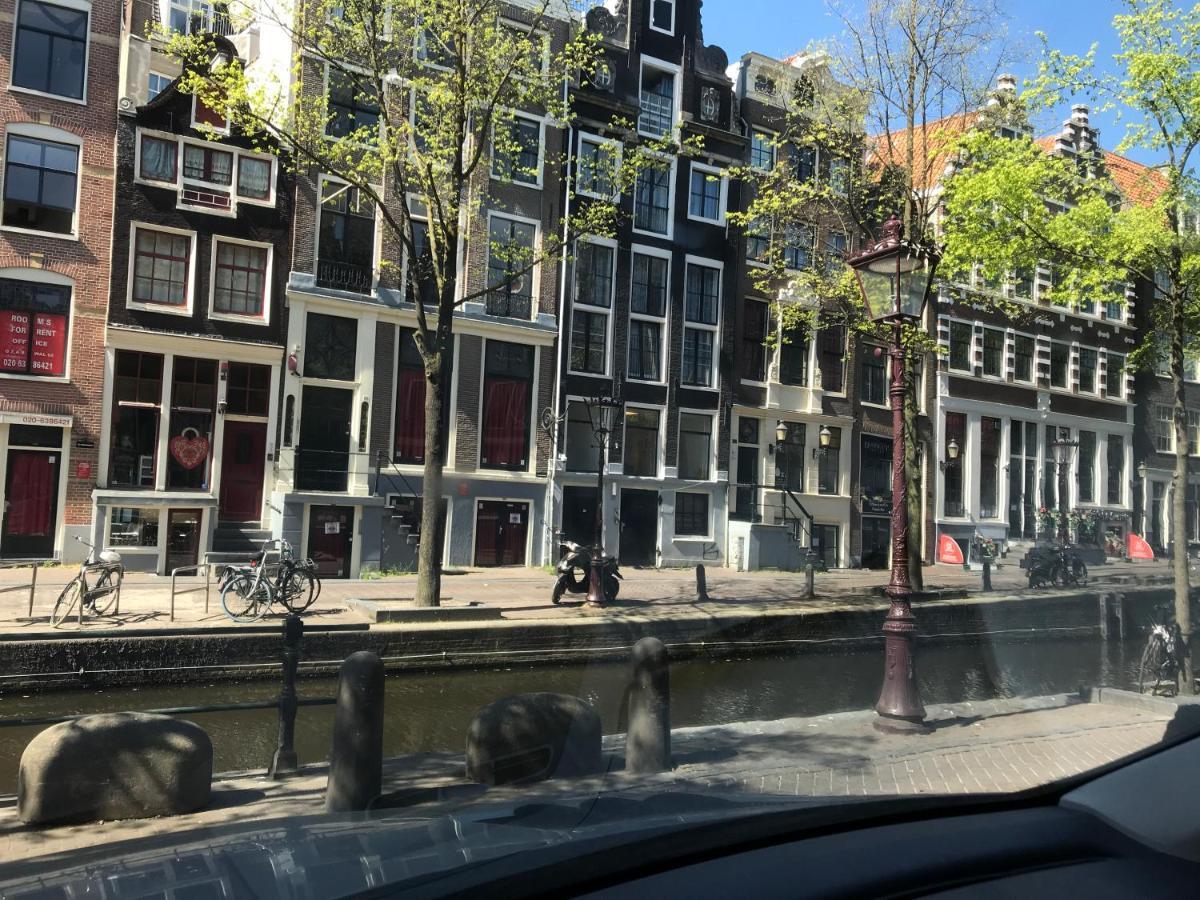 Red Light Historic Canal Island City Center Amsterdam Exterior foto